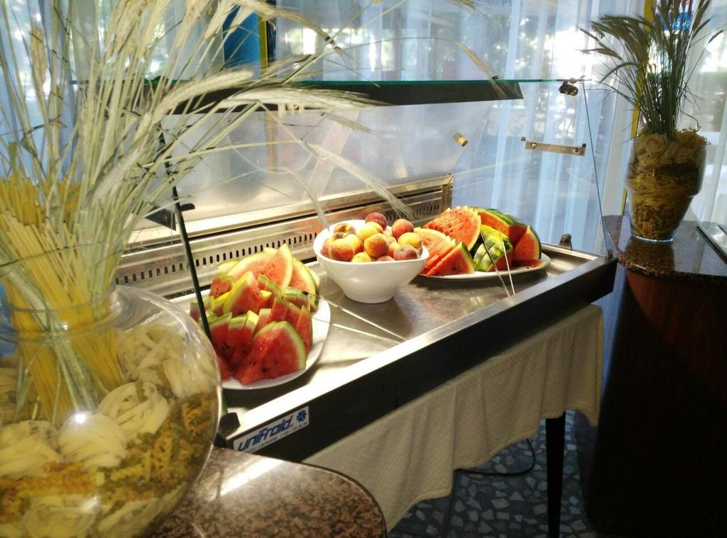 Diana Hotel Sables d'or Extérieur photo